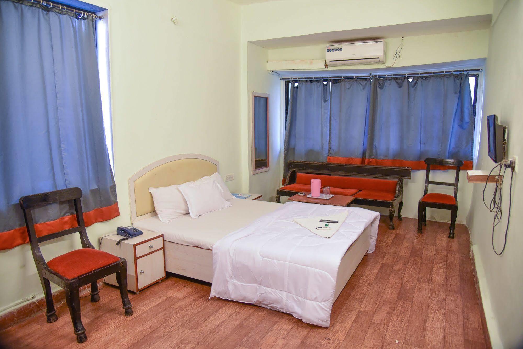 Hotel Evergreen Mumbai Eksteriør bilde