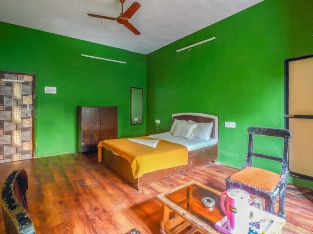 Hotel Evergreen Mumbai Eksteriør bilde