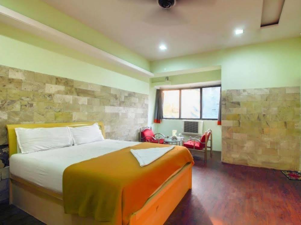 Hotel Evergreen Mumbai Eksteriør bilde